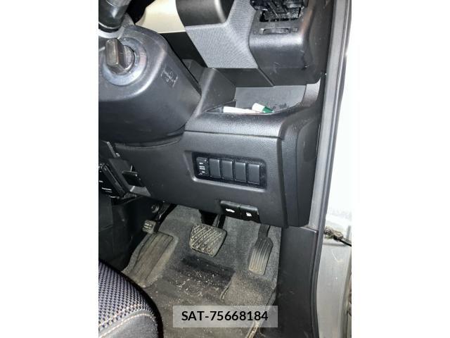 Nissan SERENA 2007-06 8745758-16
