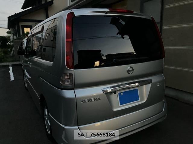 Nissan SERENA 2007-06 8745758-3
