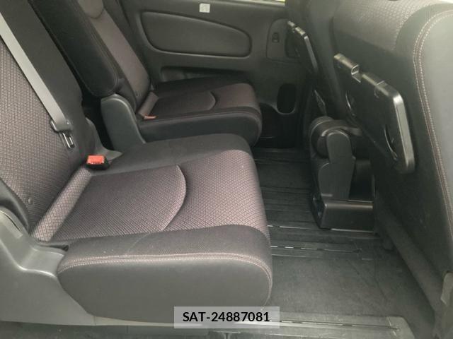 Nissan SERENA 2013-10 8745757-12
