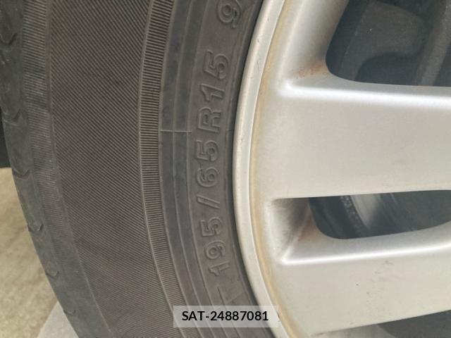 Nissan SERENA 2013-10 8745757-8