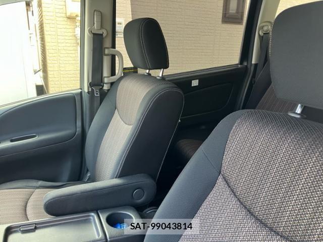 Nissan SERENA 2015-07 8781973-13