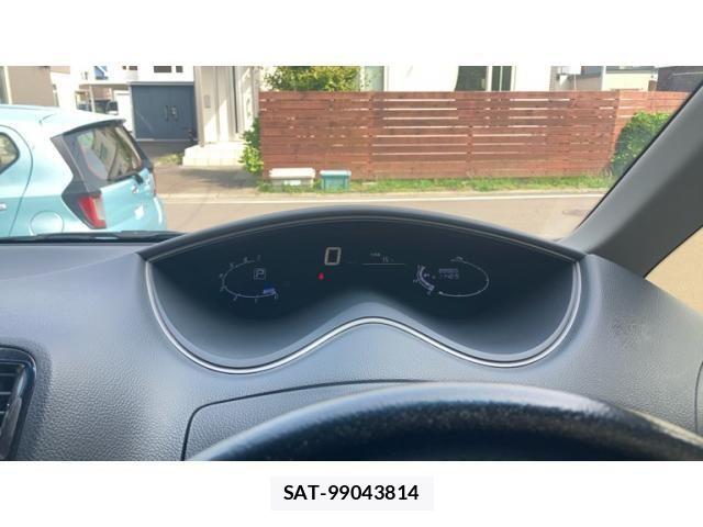 Nissan SERENA 2015-07 8781973-24