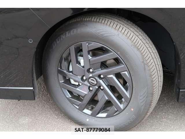 Nissan SERENA 2026-03 8781972-15