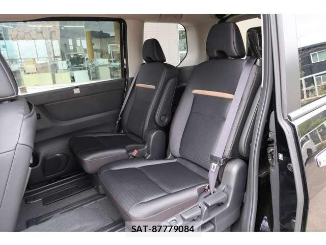 Nissan SERENA 2026-03 8781972-27