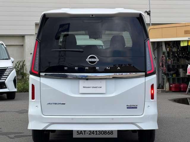 Nissan SERENA 2026-03 8781971-19