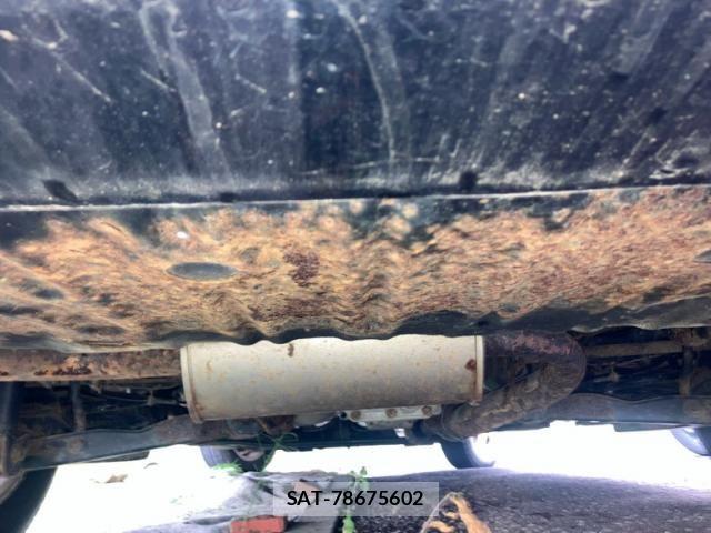 Nissan SERENA 2007-09 8781975-11