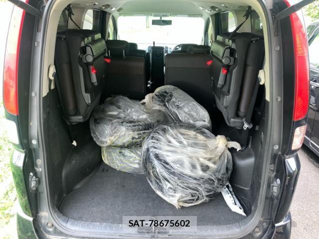 Nissan SERENA 2007-09 8781975-13