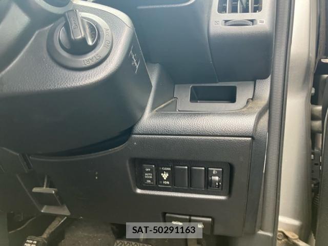 Nissan SERENA 2009-08 8797426-17