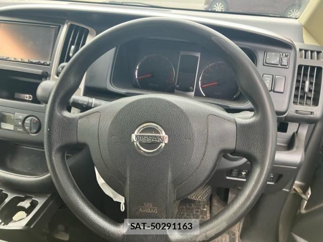 Nissan SERENA 2009-08 8797426-18