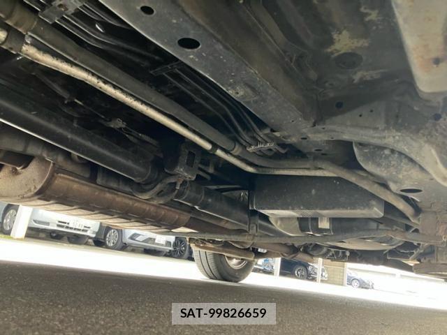 Nissan SERENA 2011-07 8797424-9