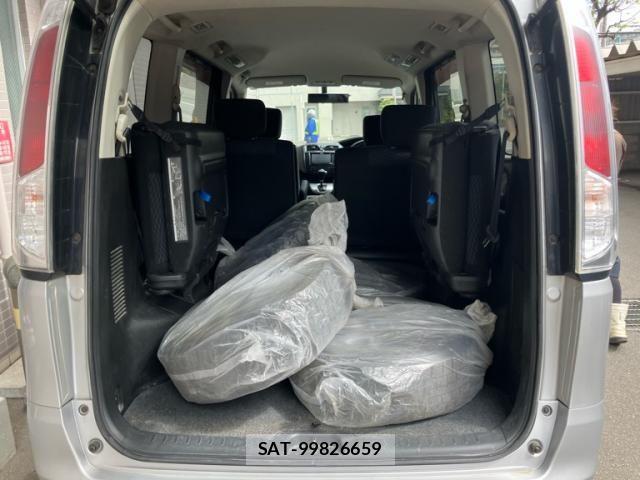 Nissan SERENA 2011-07 8797424-22