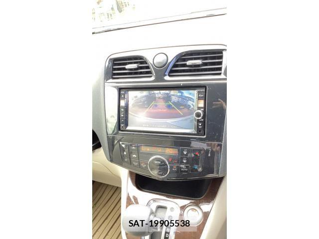 Nissan SERENA 2012-09 8831482-12