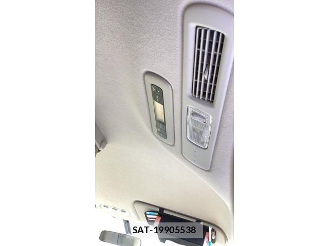 Nissan SERENA 2012-09 8831482-15