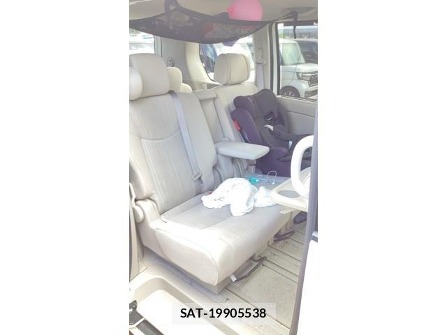 Nissan SERENA 2012-09 8831482-3
