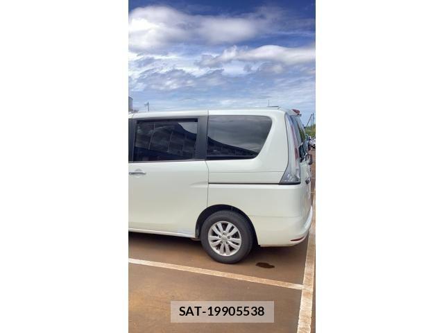 Nissan SERENA 2012-09 8831482-8
