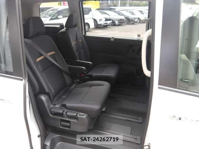 Nissan SERENA 2026-03 8831479-16