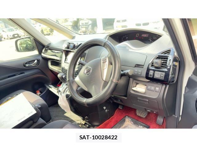 Nissan SERENA 2012-02 8831481-9