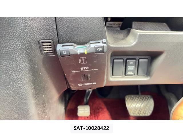 Nissan SERENA 2012-02 8831481-8