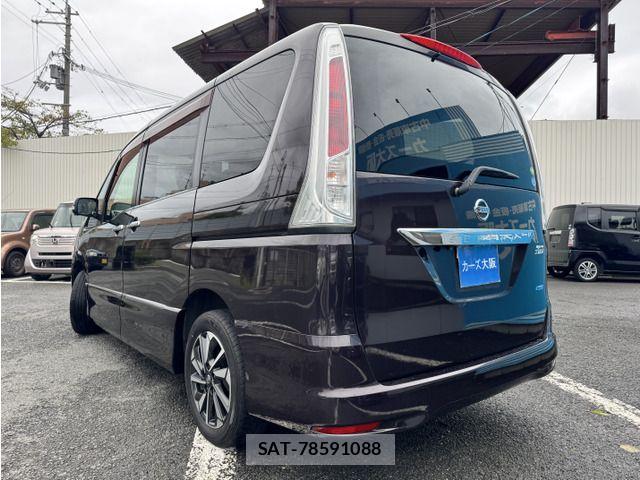 Nissan SERENA 2011-10 8831480-3