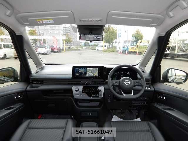 Nissan SERENA 2026-03 8831478-4