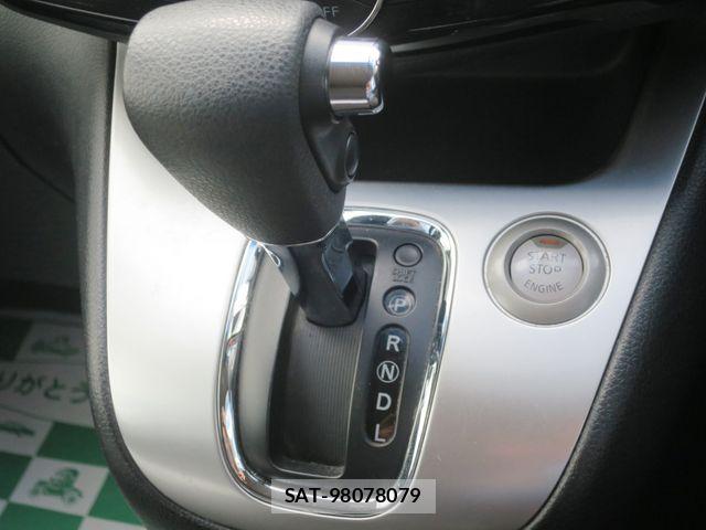 Nissan SERENA 2015-09 8882055-18