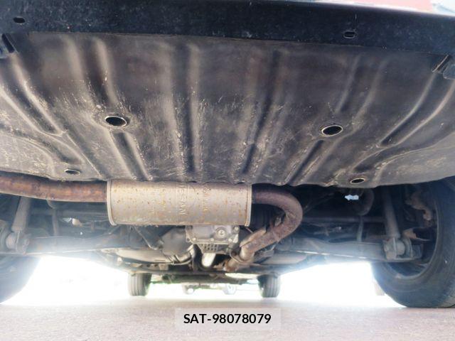 Nissan SERENA 2015-09 8882055-26