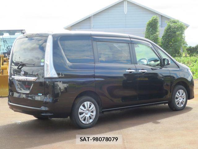 Nissan SERENA 2015-09 8882055-2