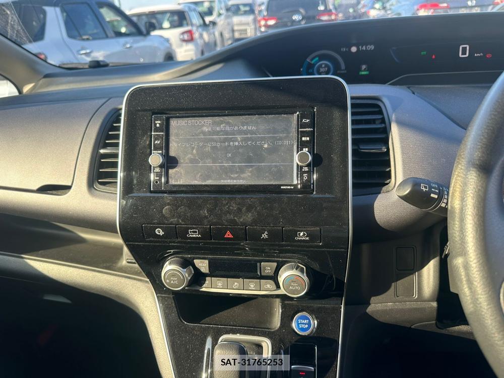 Nissan SERENA 2019 1797341-17