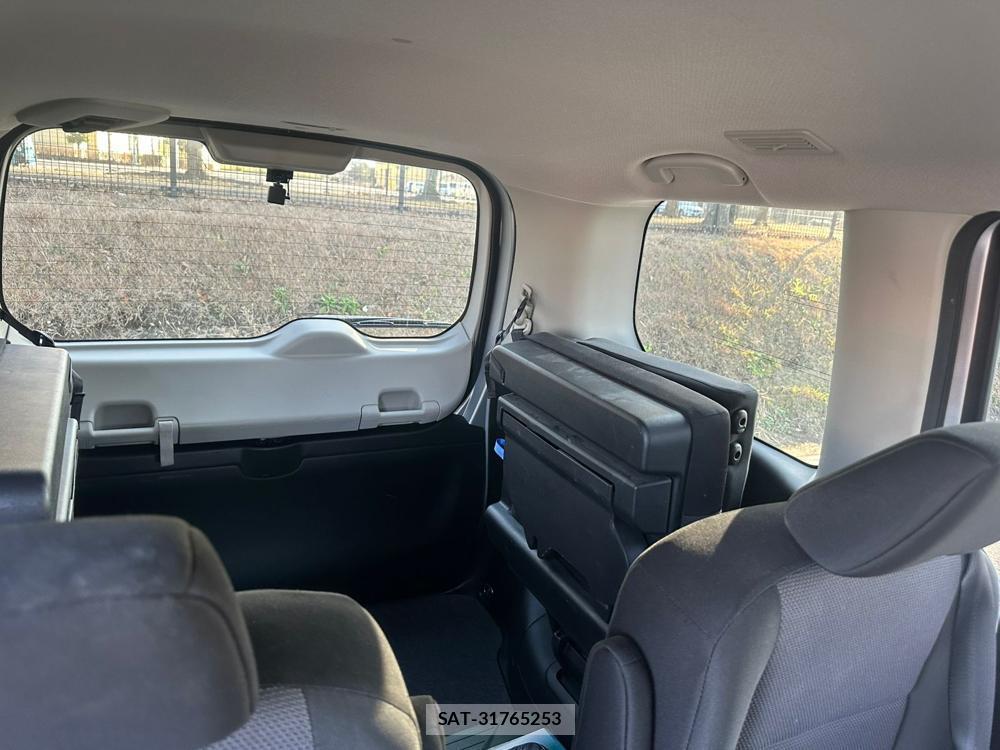 Nissan SERENA 2019 1797341-25