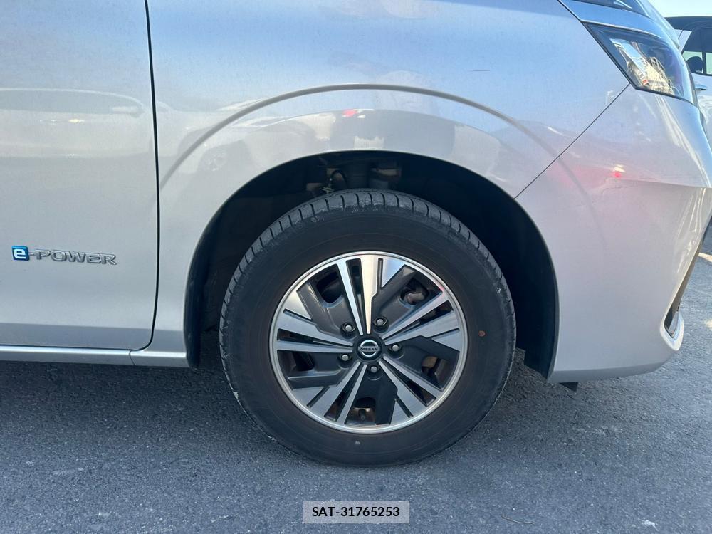 Nissan SERENA 2019 1797341-29