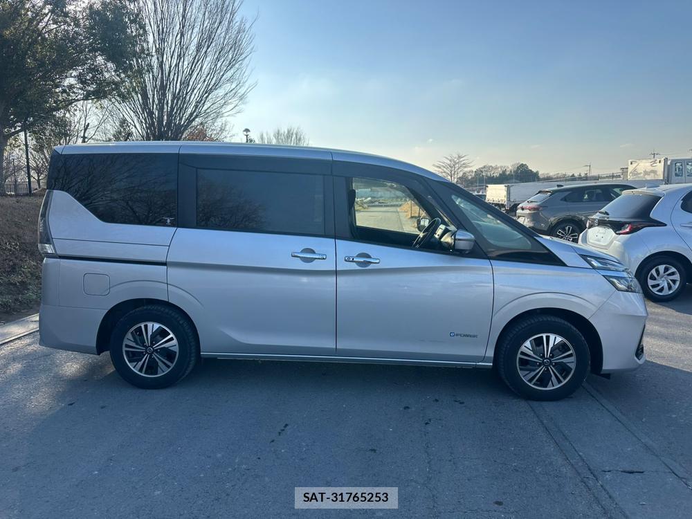 Nissan SERENA 2019 1797341-5