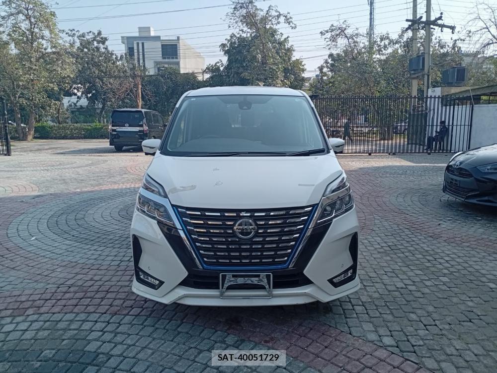 Nissan SERENA 2020 1173831-7