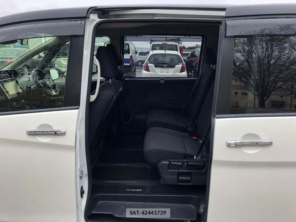 Nissan SERENA 2019 4649192-9