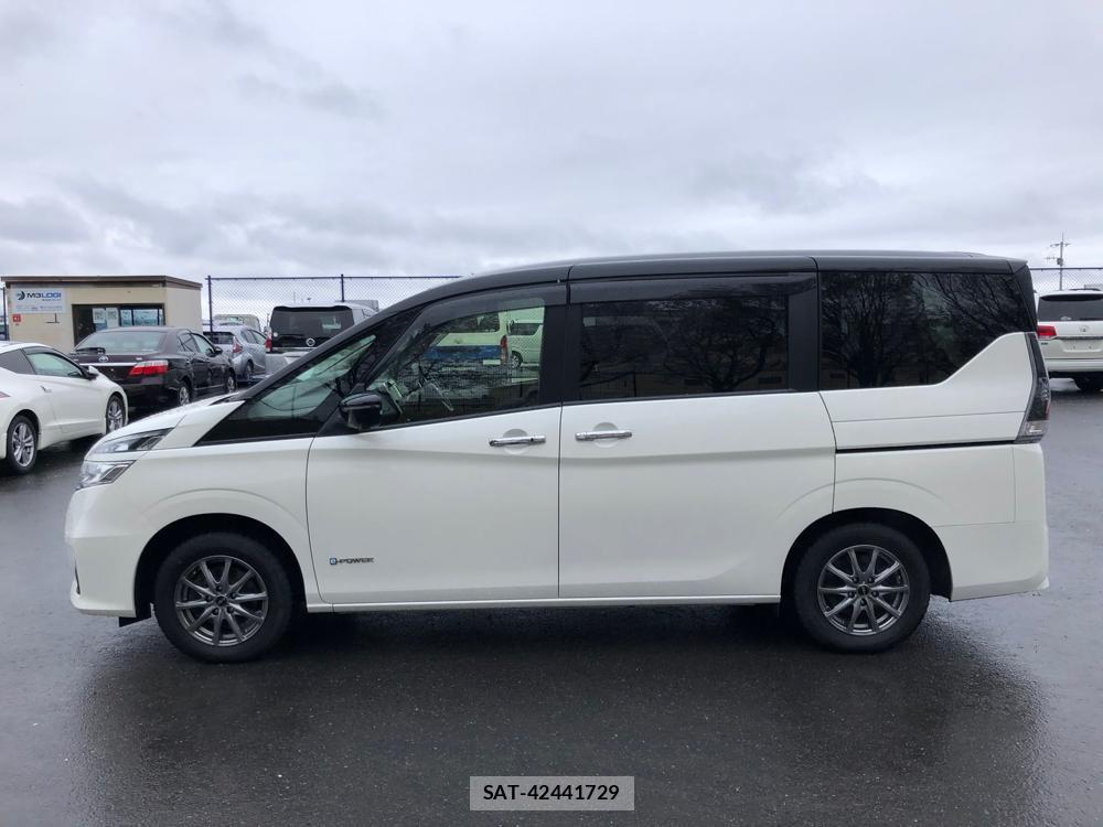 Nissan SERENA 2019 4649192-1