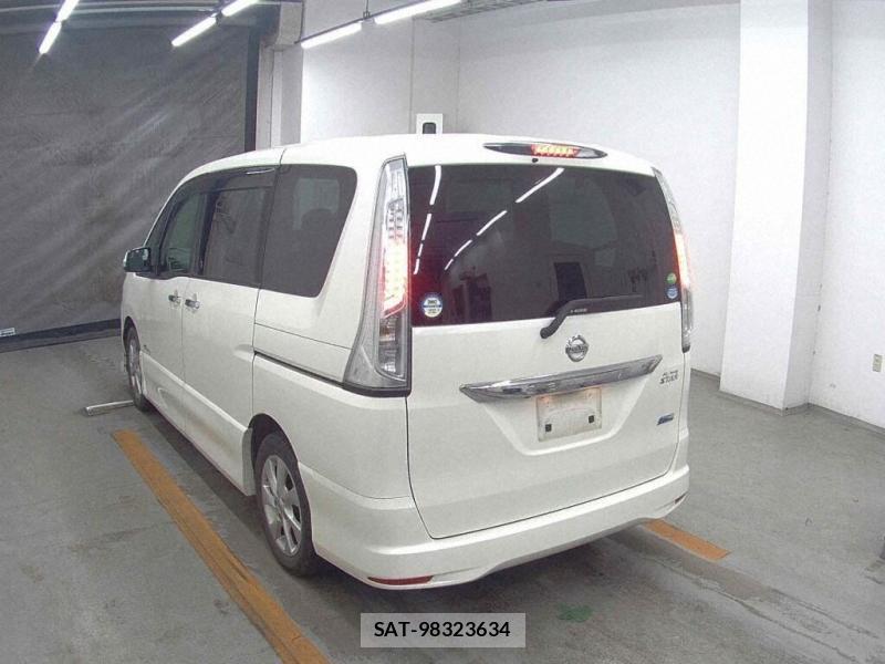 Nissan SERENA 2013 6844774-2