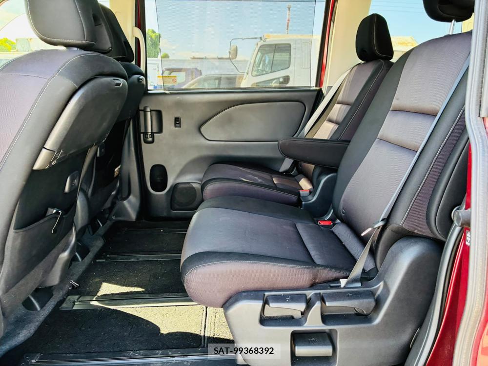 Nissan SERENA 2018 7282474-9