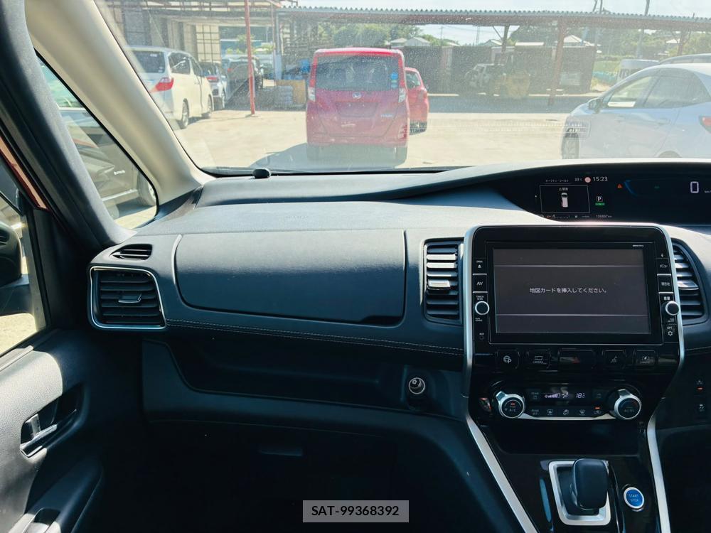 Nissan SERENA 2018 7282474-16