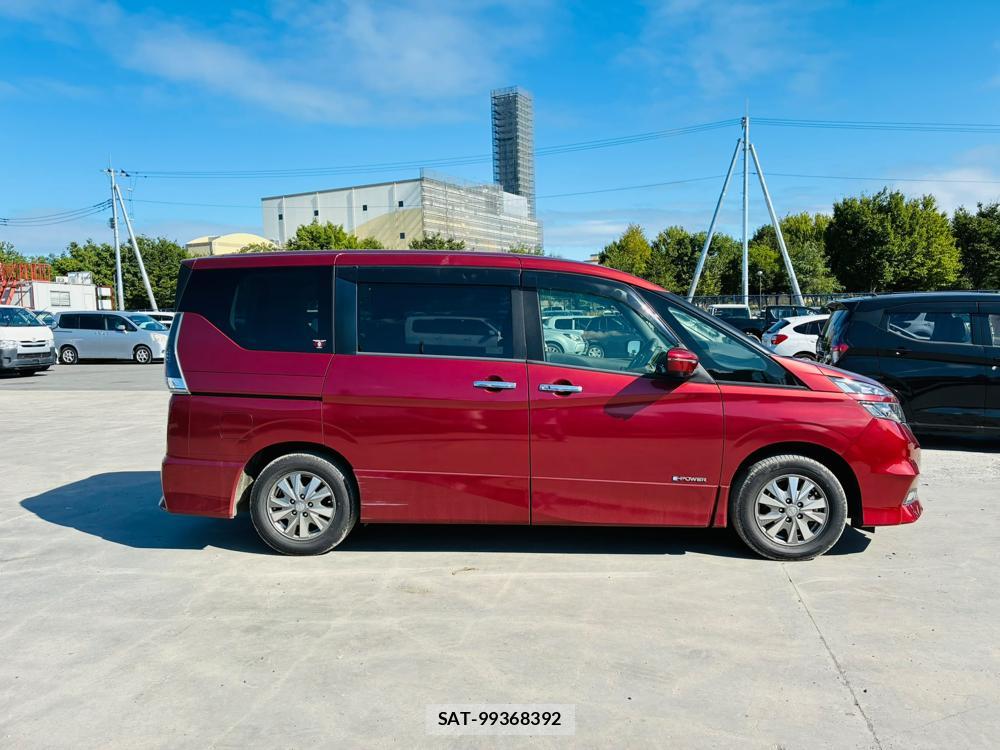 Nissan SERENA 2018 7282474-5