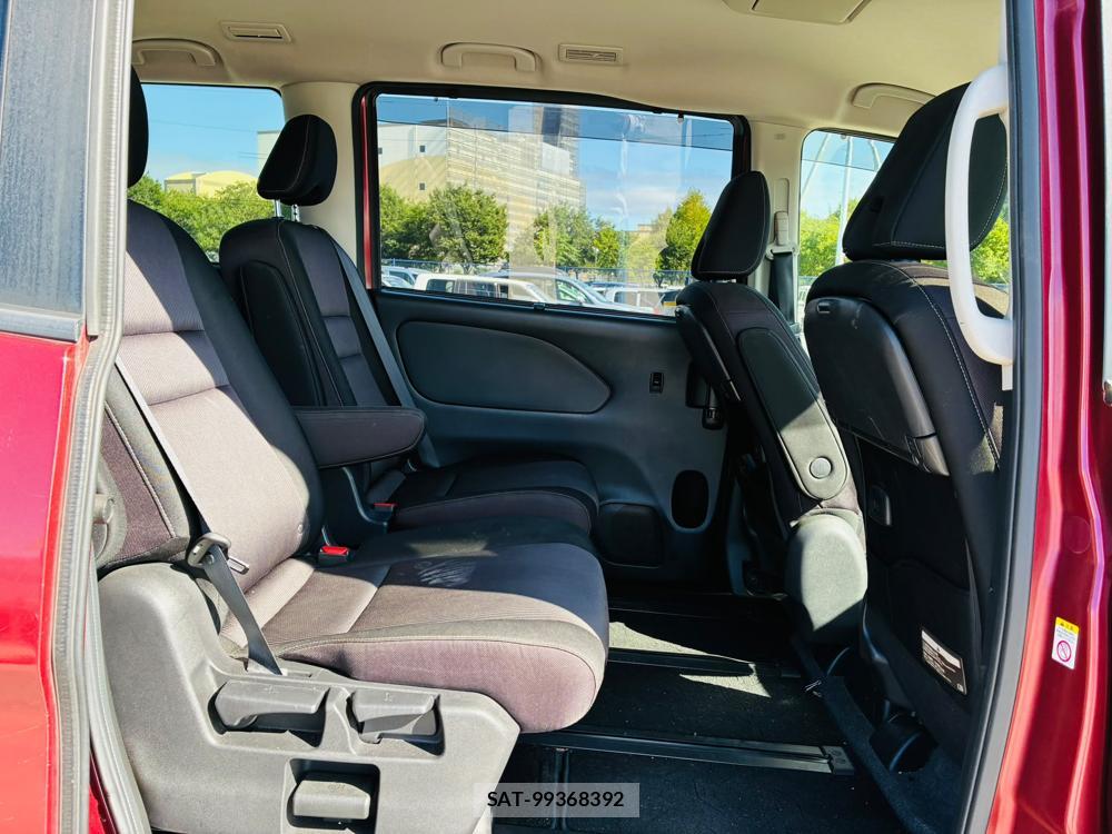 Nissan SERENA 2018 7282474-8