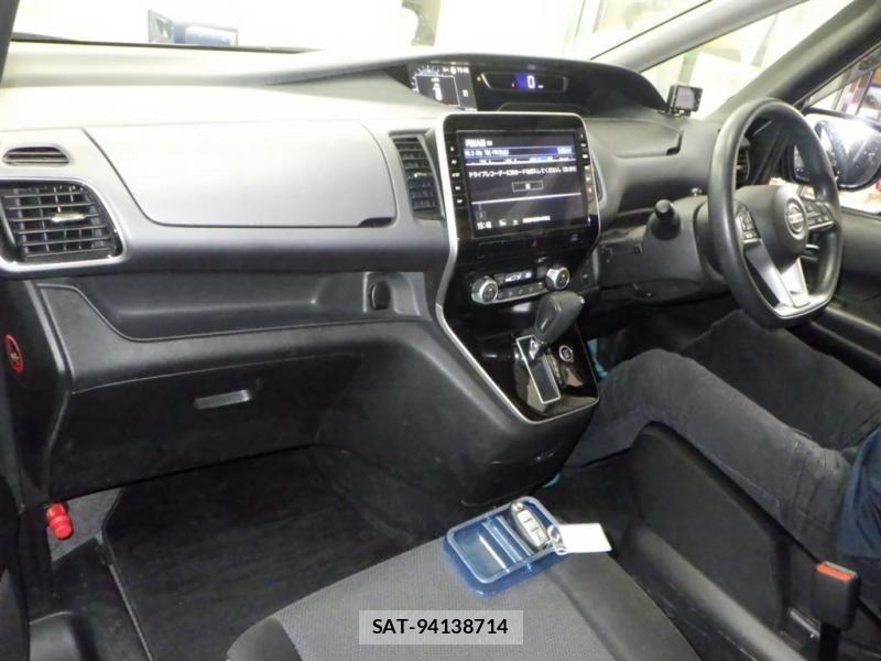 Nissan SERENA 2020-01 8766402-4