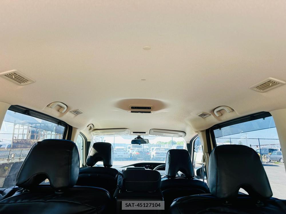 Nissan SERENA 2019 6631962-24
