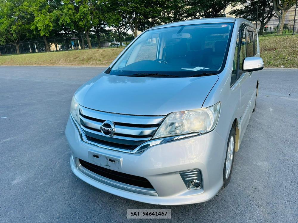 Nissan SERENA 2013 6734642-0