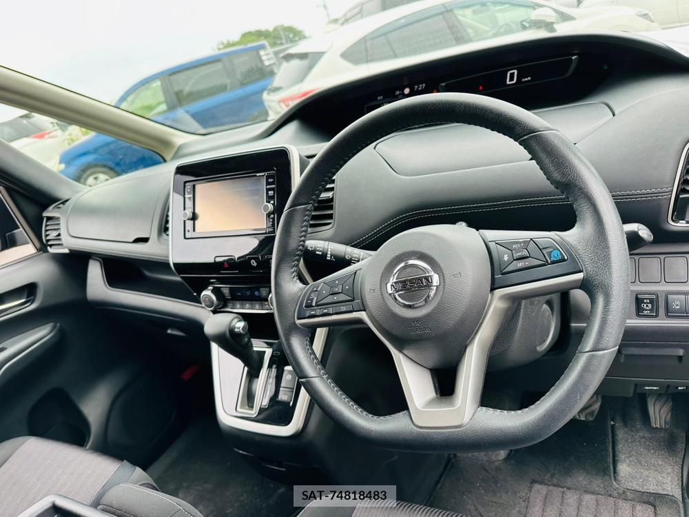 Nissan SERENA 2019 7072722-14