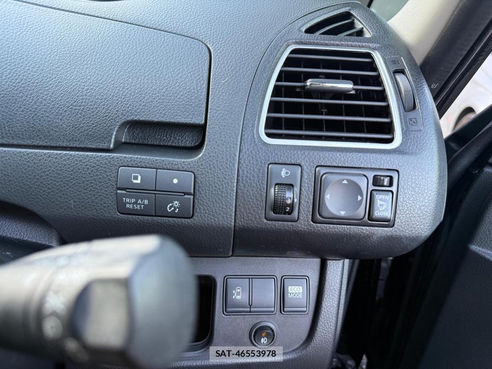 Nissan SERENA 2013-01 1172003-16