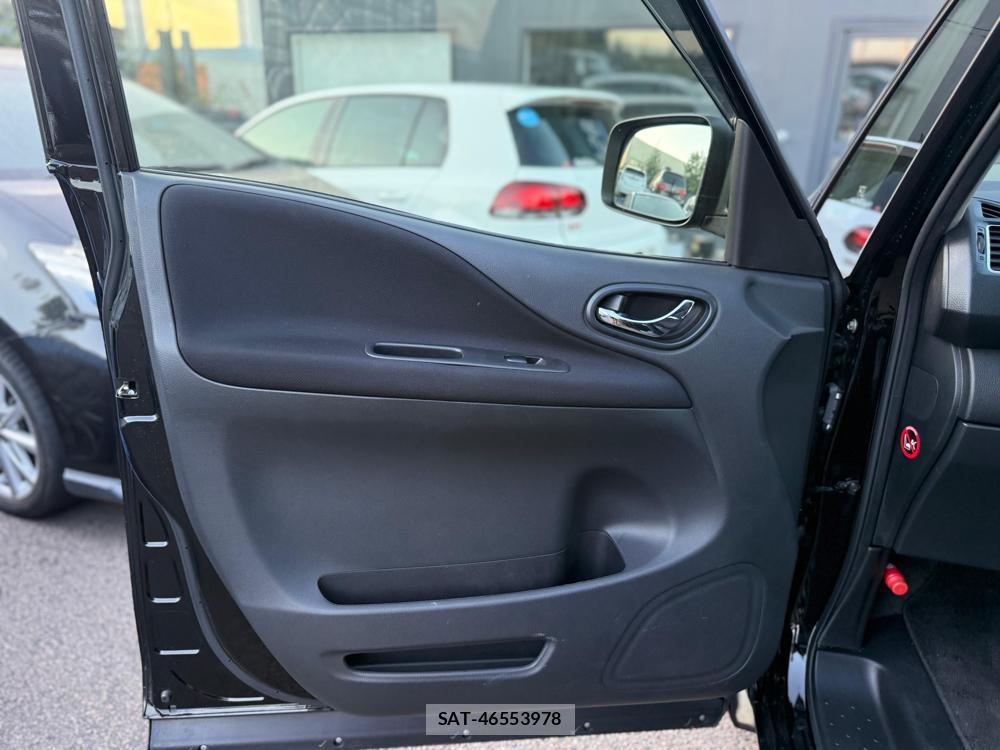 Nissan SERENA 2013-01 1172003-30