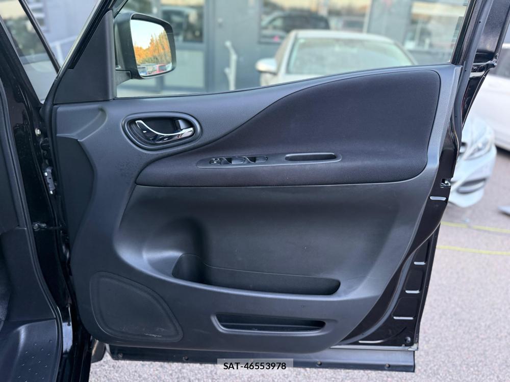 Nissan SERENA 2013-01 1172003-31
