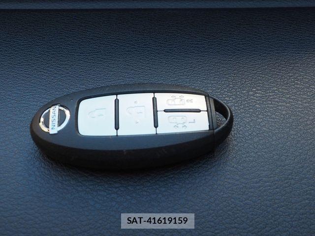 Nissan SERENA 2022-03 735934-10