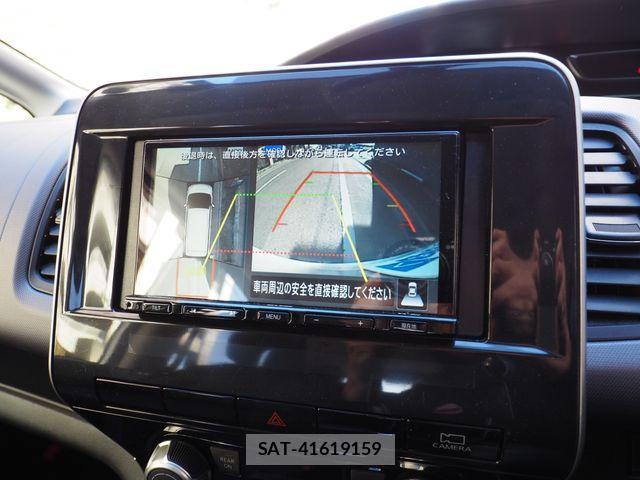 Nissan SERENA 2022-03 735934-3