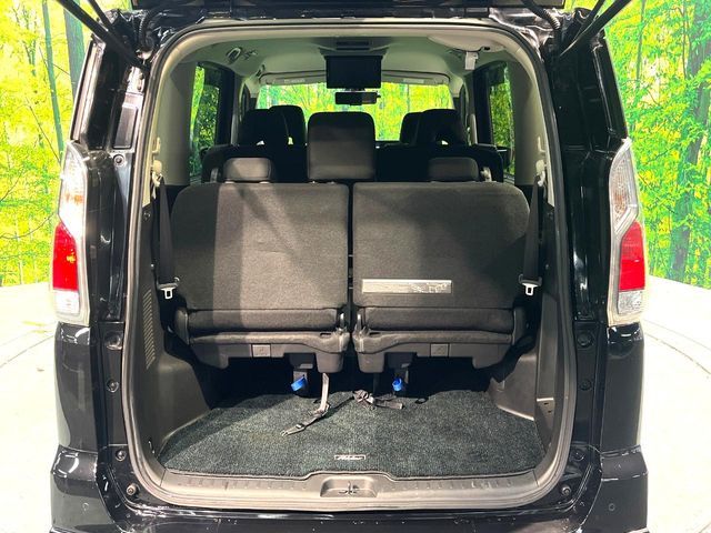 Nissan SERENA 2017-03 1549534-10