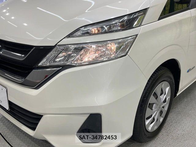 Nissan SERENA 2017-03 2300194-12